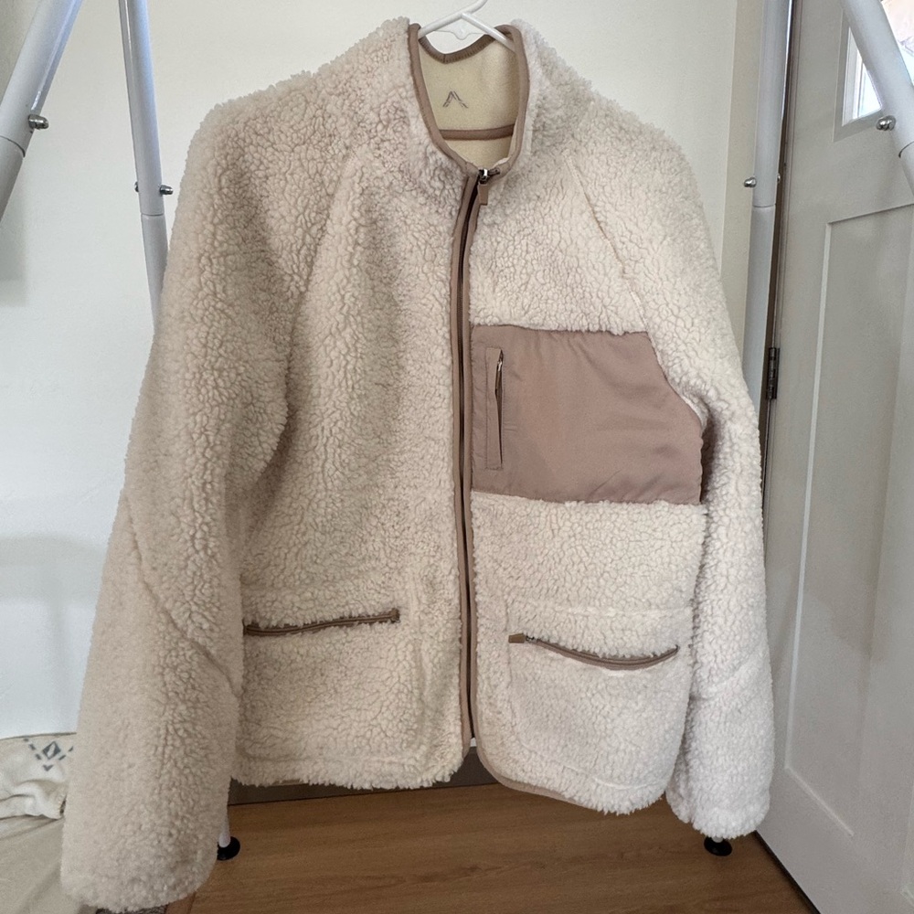 26 International Cream and Tan Sherpa Jacket
